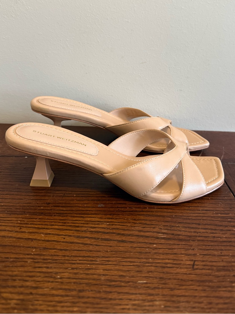Stuart Weitzman Miami Beige Nude‎ kitten heel Leather Slide Sandals